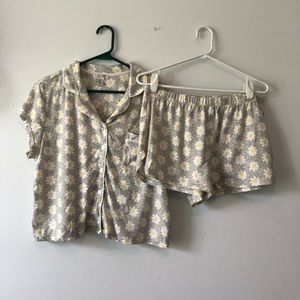 Daisy Pyjama Set